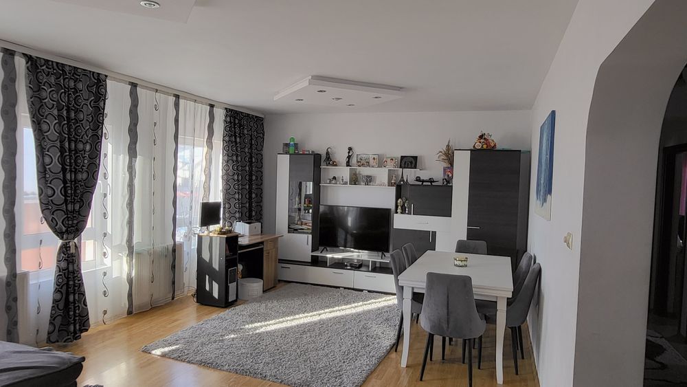 Apartament 4 camere mobilat și utilat