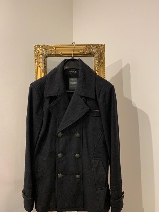 Palton Pull & Bear ,Nou , Marimea L( 40-42) .Pret : 49 lei