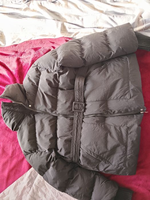 Продам женскую куртку