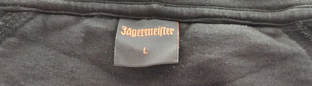 Суичър Jägermeister L в отлично състояние