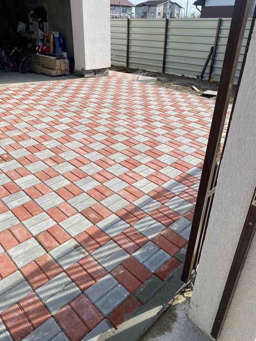 Montaj pavele bordura Rigola gazon