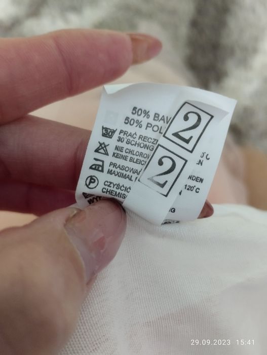 Продам новые платья