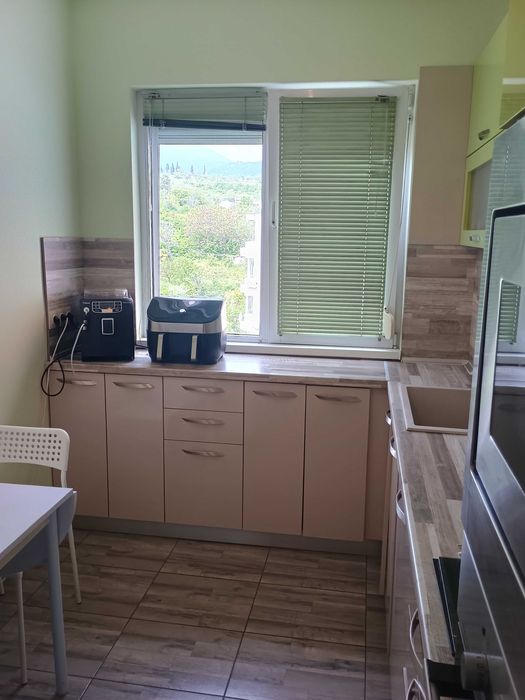 Продава се Тристаен апартамент в Асеновград - 69 кв.м за 638 €/кв.м - Снимка #2