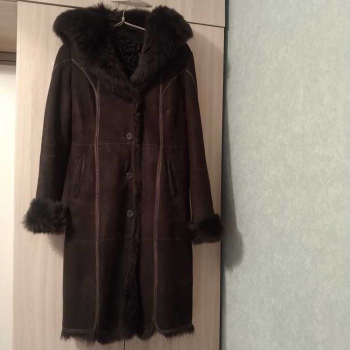 Продам зимнюю куртку