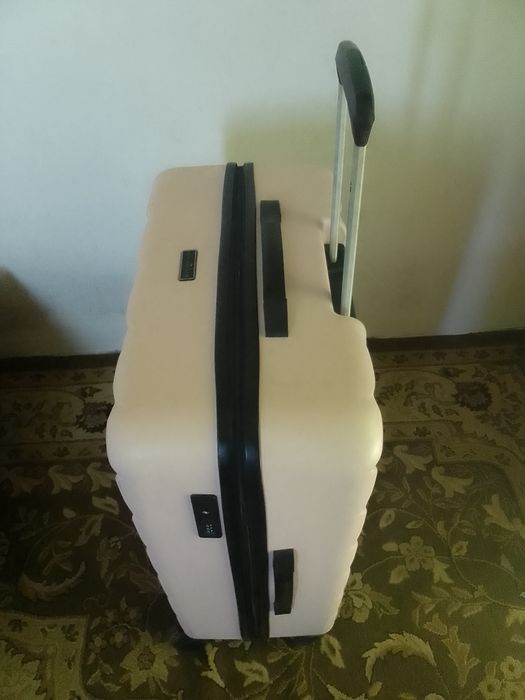 Vând două trolere