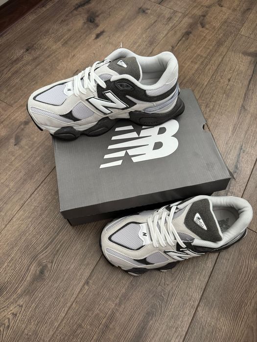 New Balance 9060 white grey