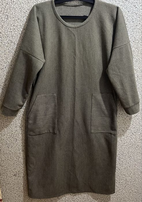 Вечернее теплое платье