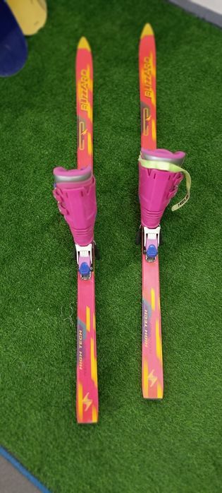 Продам лыжи 170см и ботинки 39размер