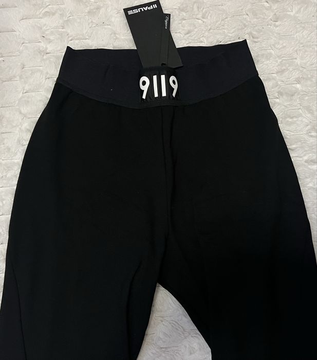 Чисто нов клин-панталон PAUSE