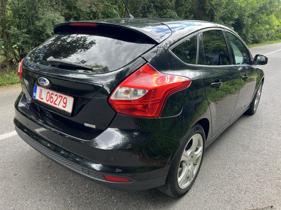 Vand Ford focus carte service