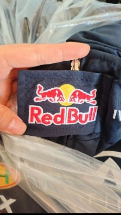 Ветровка Red Bull F1