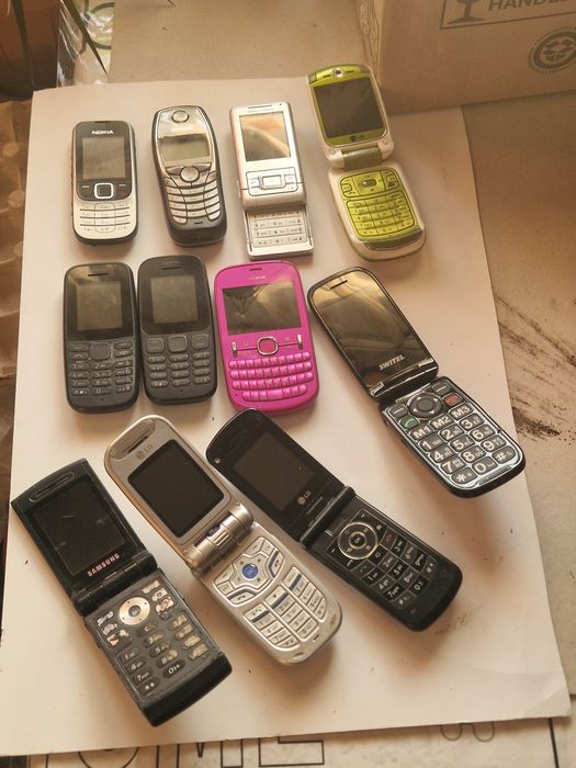 Telefoane fara accesorii