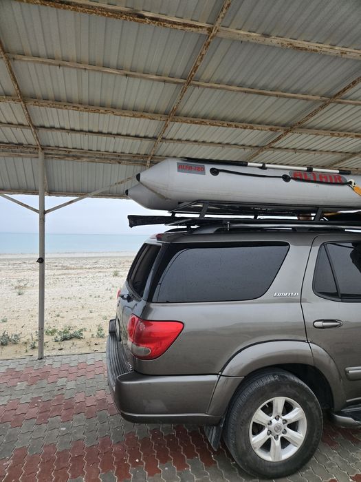 Лодка с мотором тахатсу