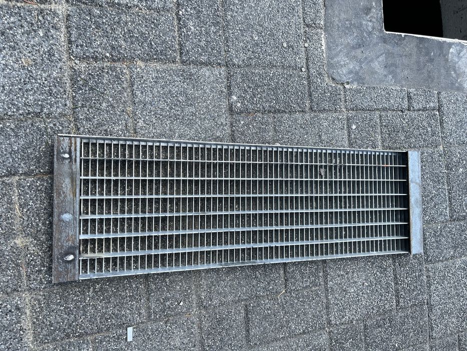 Trepte zincate galvanizate