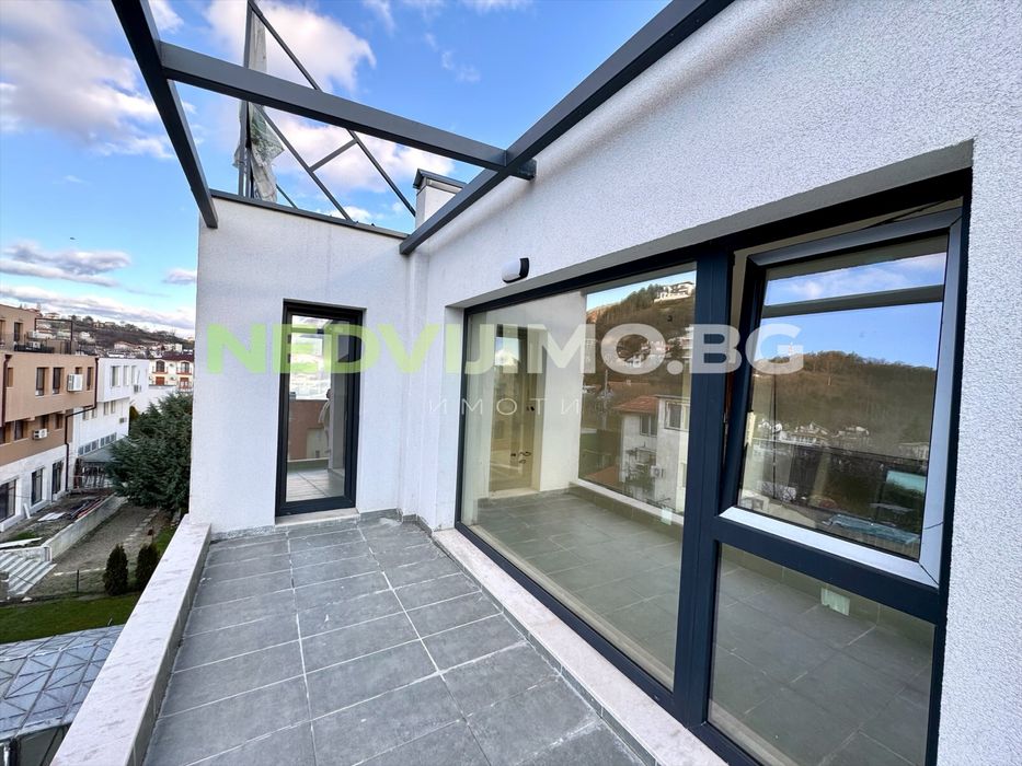 Продава се Тристаен апартамент в Варна, Бриз - 90 кв.м за 1111 €/кв.м - Снимка #7