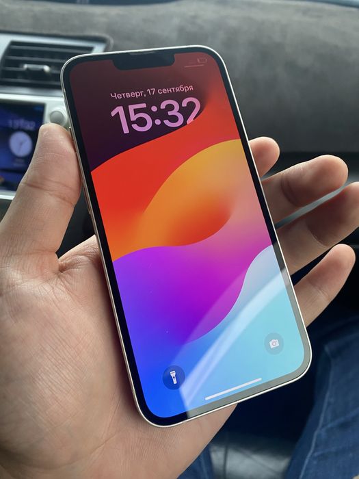 Apple iPhone 13 128