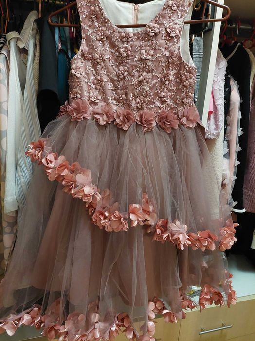 Рокля за момиче ,