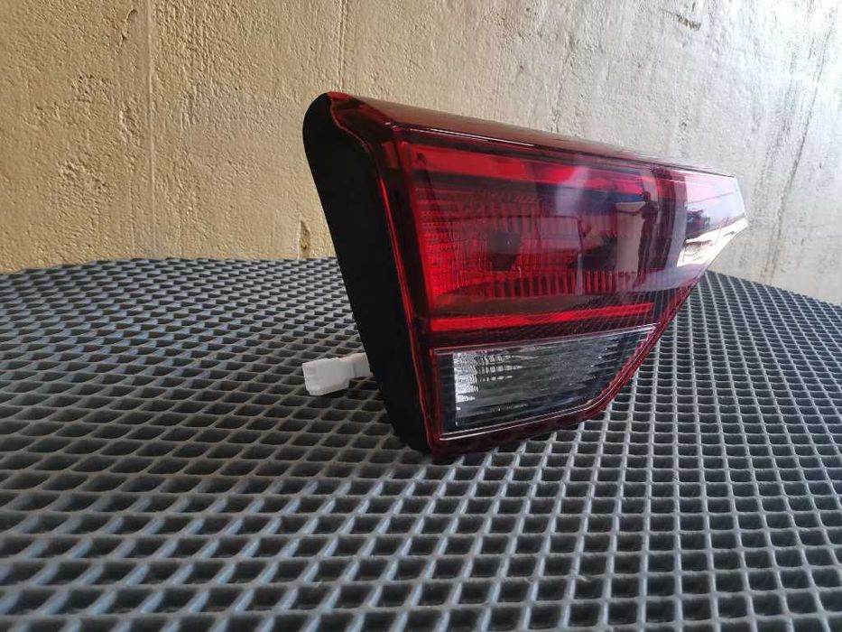 Фонарь внутренний левый Kia Rio 4 с 2020 г