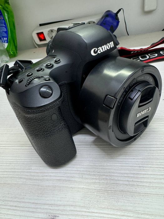 Фотоаппарат Canon EOS 6 D Mark 2