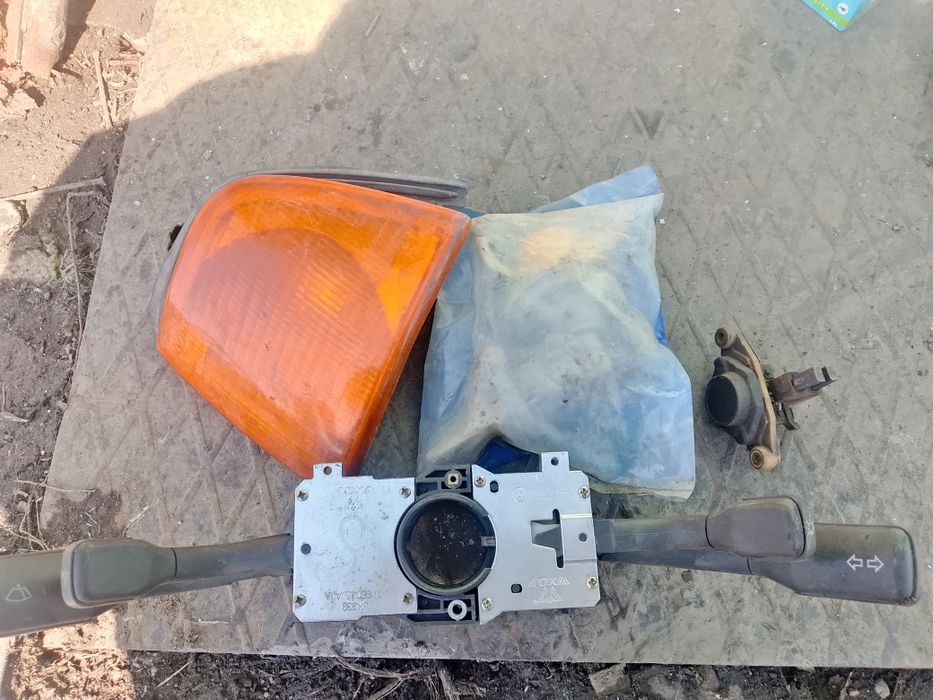 Продам запчасти Мазда ваз ауди