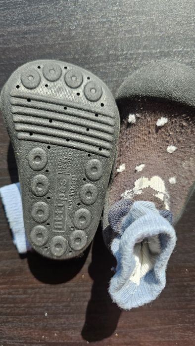 Бебешки "боси" обувки за прохождане