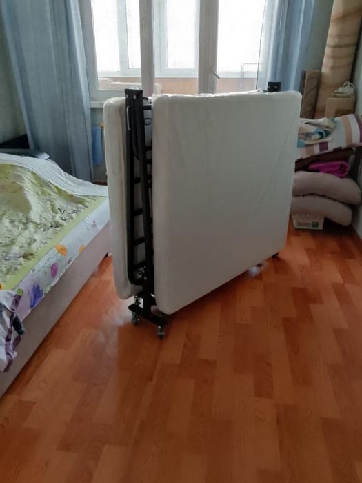 Раскладушка новая