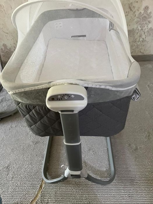 Продам кровать для новорождённых