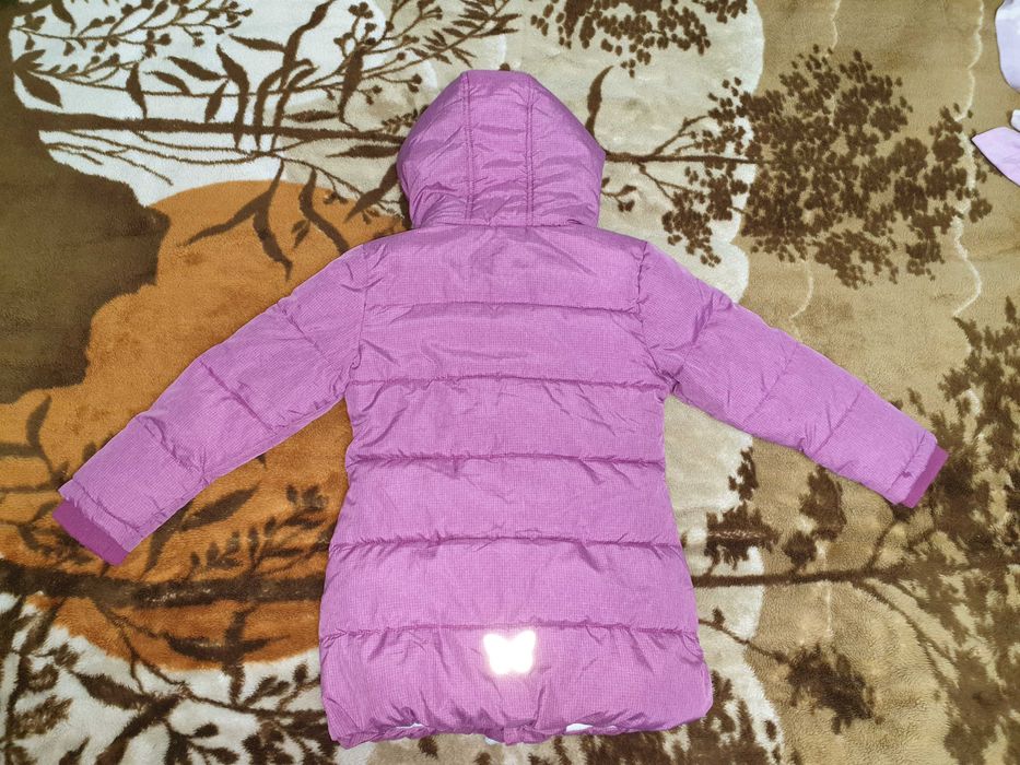 Куртка на девочку