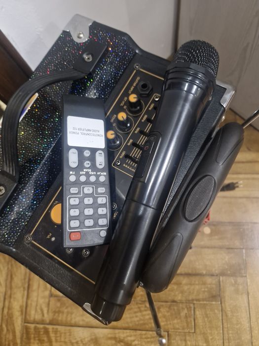 Тонколона караоке