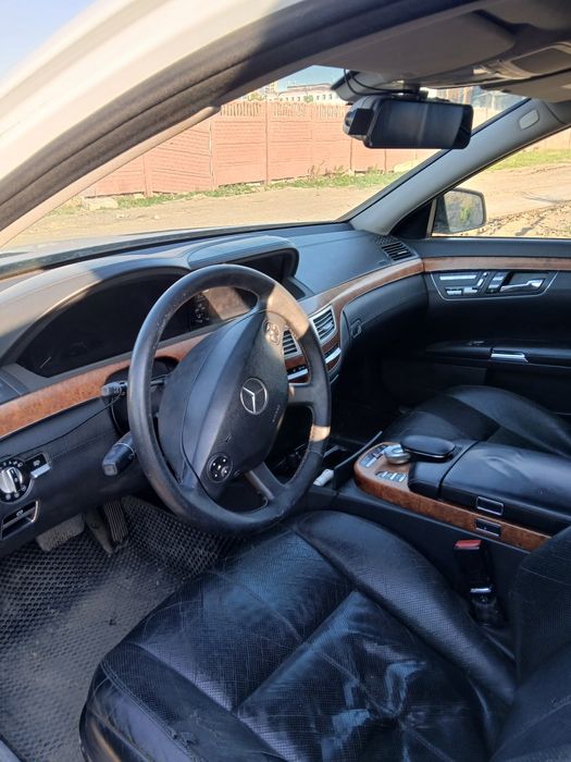 Продам Mercedes Benz S350