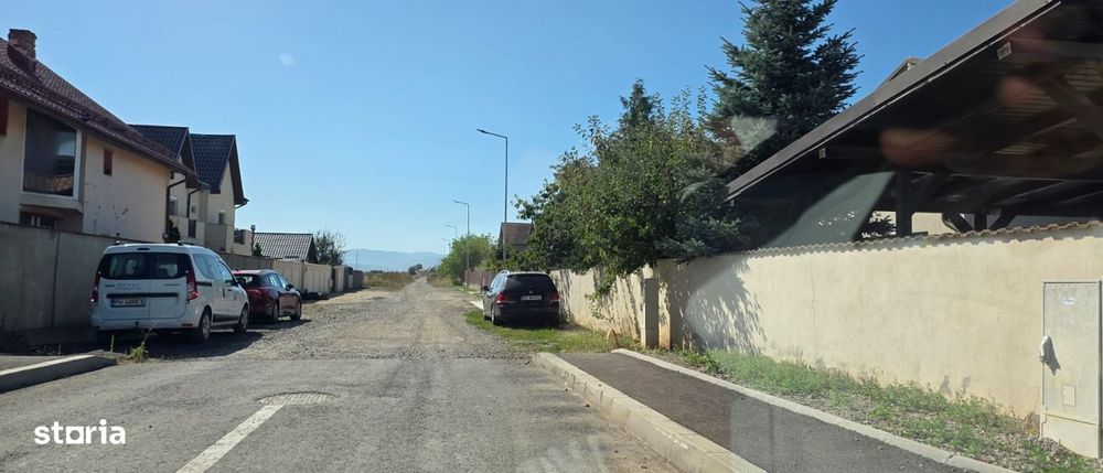 Teren in suprafata 800 mp situat in Harman strada Matei Basarab!