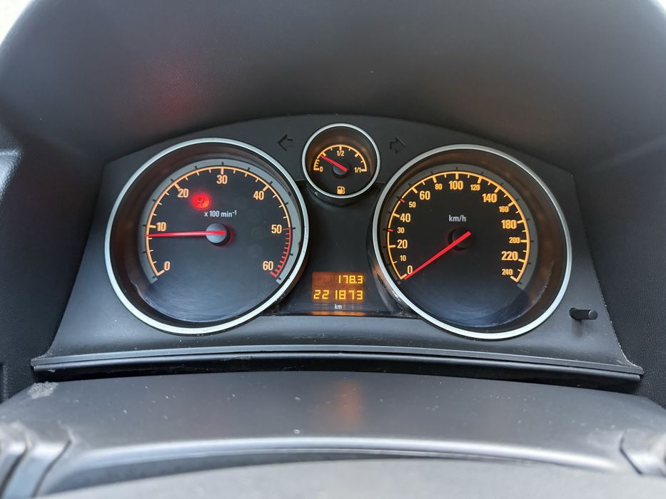 Opel astra H cabrio