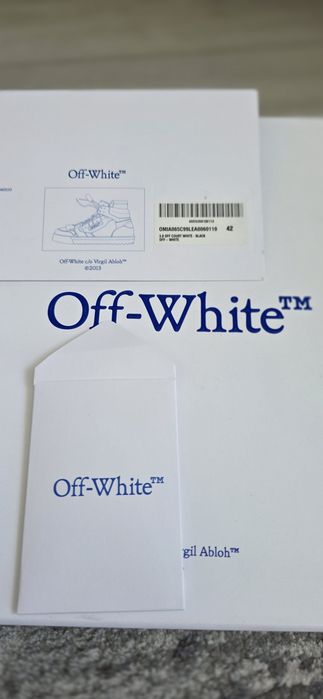 OFF WHITE-Court 3.0