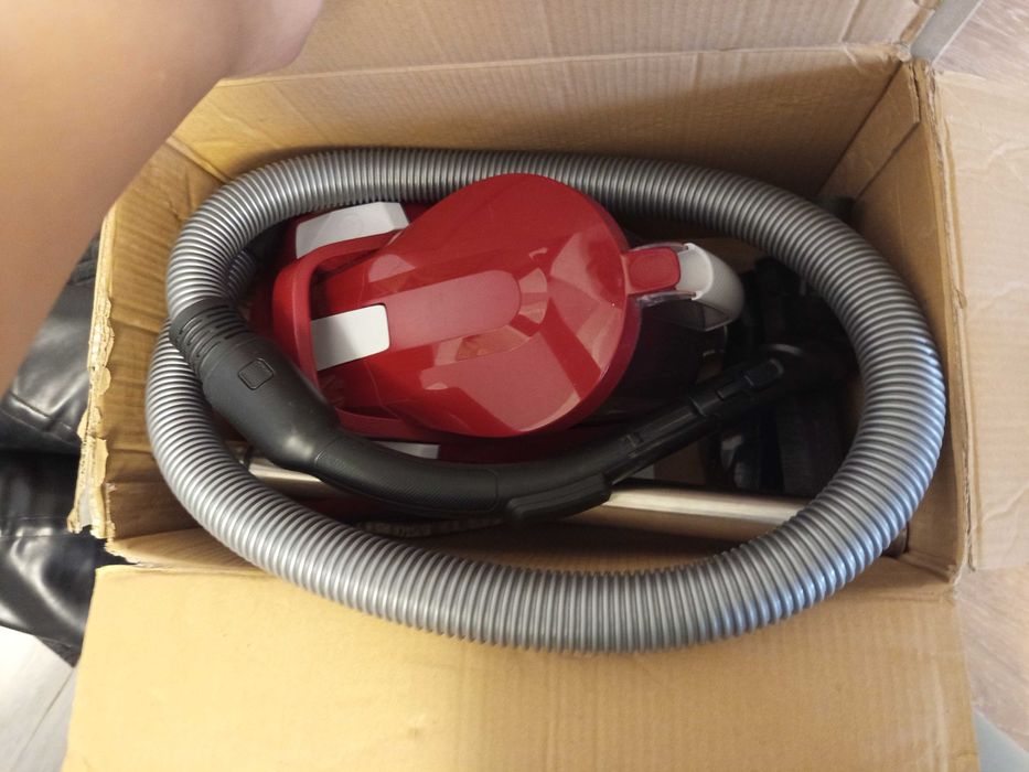 Пылесос Tefal продам срочно