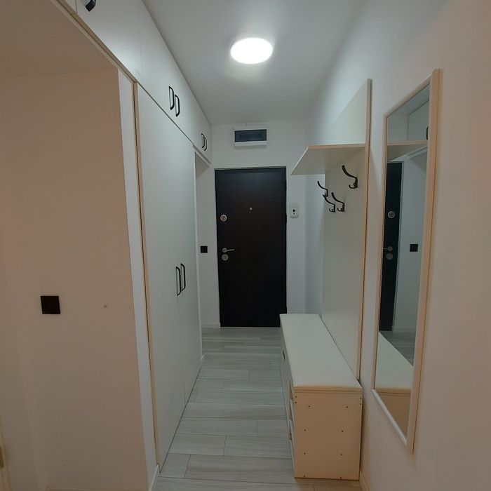 Apartament cu doua camere de inchiriat