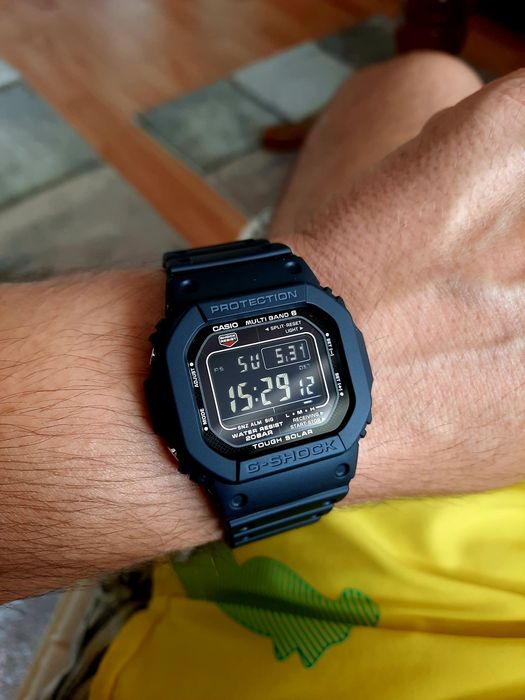 Vând ceas Casio G-Shock GW-M5610U-1BER