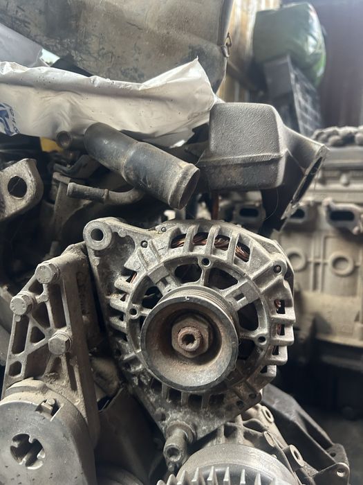 Генератор ауди а4б5-пассат