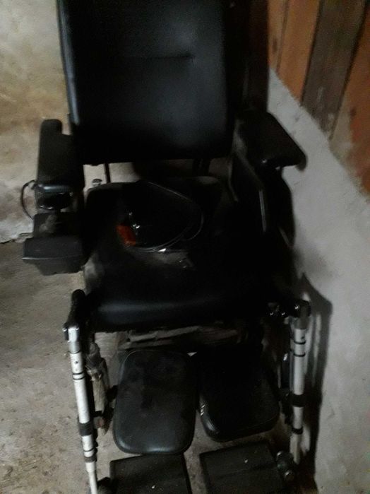 Carucior persoane cu dizabilități