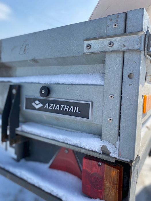 Прицеп почти новый