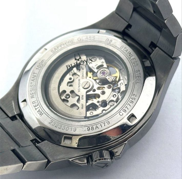 Часовник Bulova Maquina Skeleton