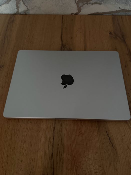 Macbook pro 14 m4 24/1TB
