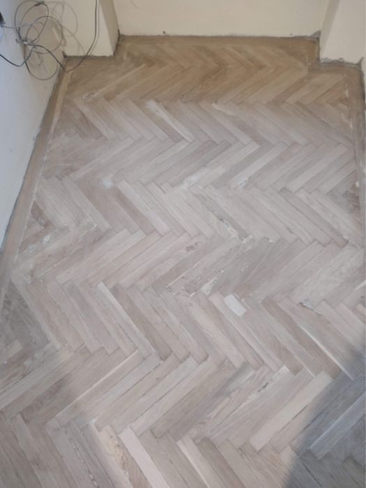 Recondiționare parchet masiv / lemn stratificat.