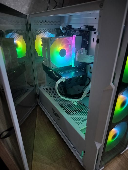 Игровой компьютер в сборе