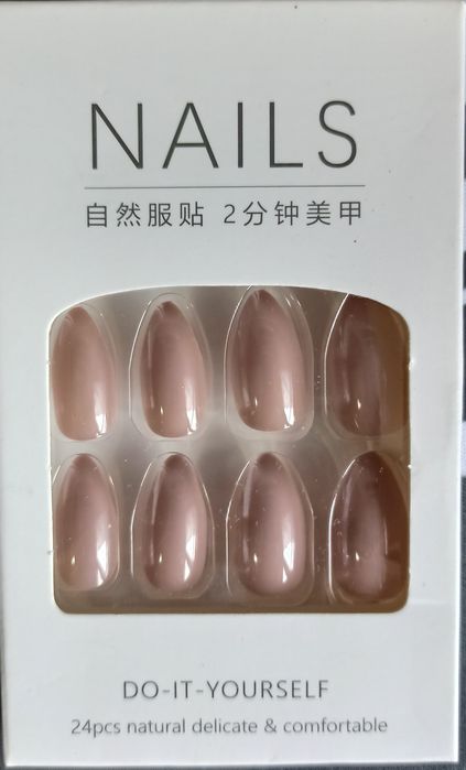 Накладные ногти новые