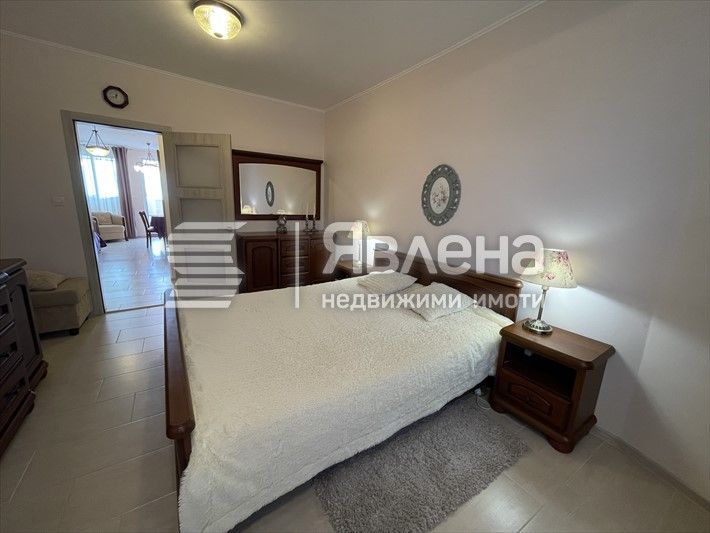 Панорамен тристаен апартамент Бриз