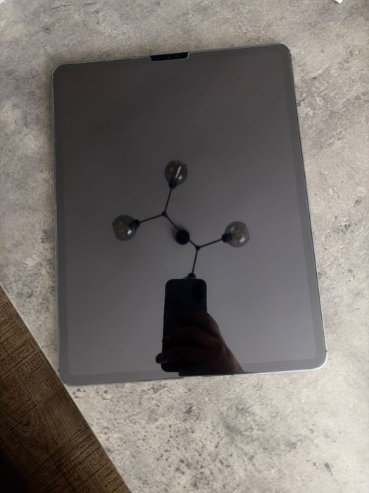 iPad Pro 12.9 2020 512GB Cellular (SIM) – stare foarte bună + folie sigilată