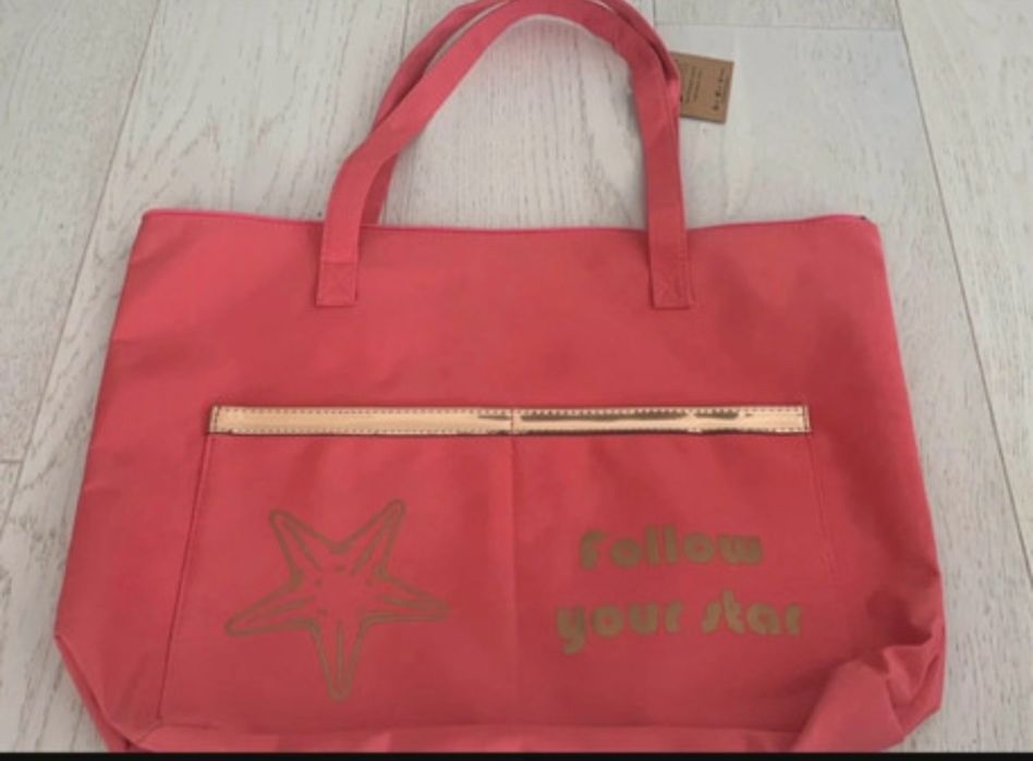 Geanta de plaja noua cu eticheta