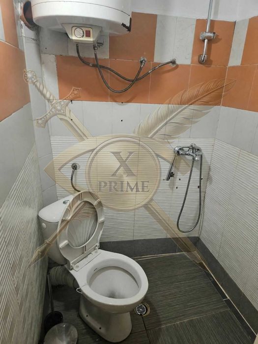 Дава се под наем Етаж от къща в Варна, Трошево - 20 кв.м за 180 € - Снимка #4