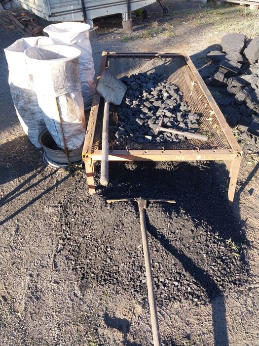 Продам уголь "Богатырь" в мешках.