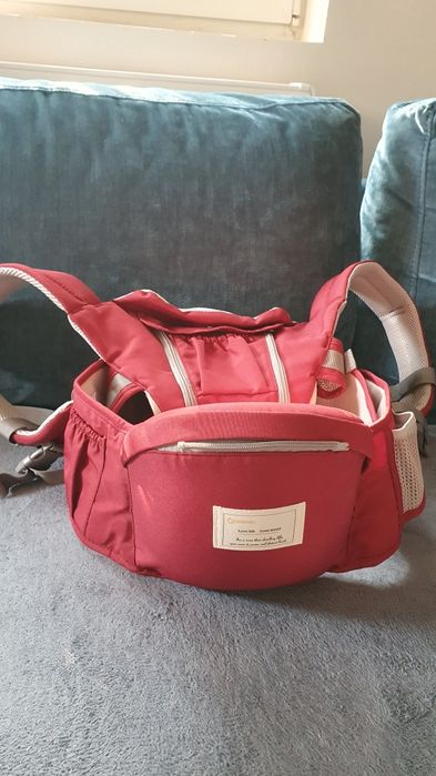 Marsupiu bebe cu scaunel